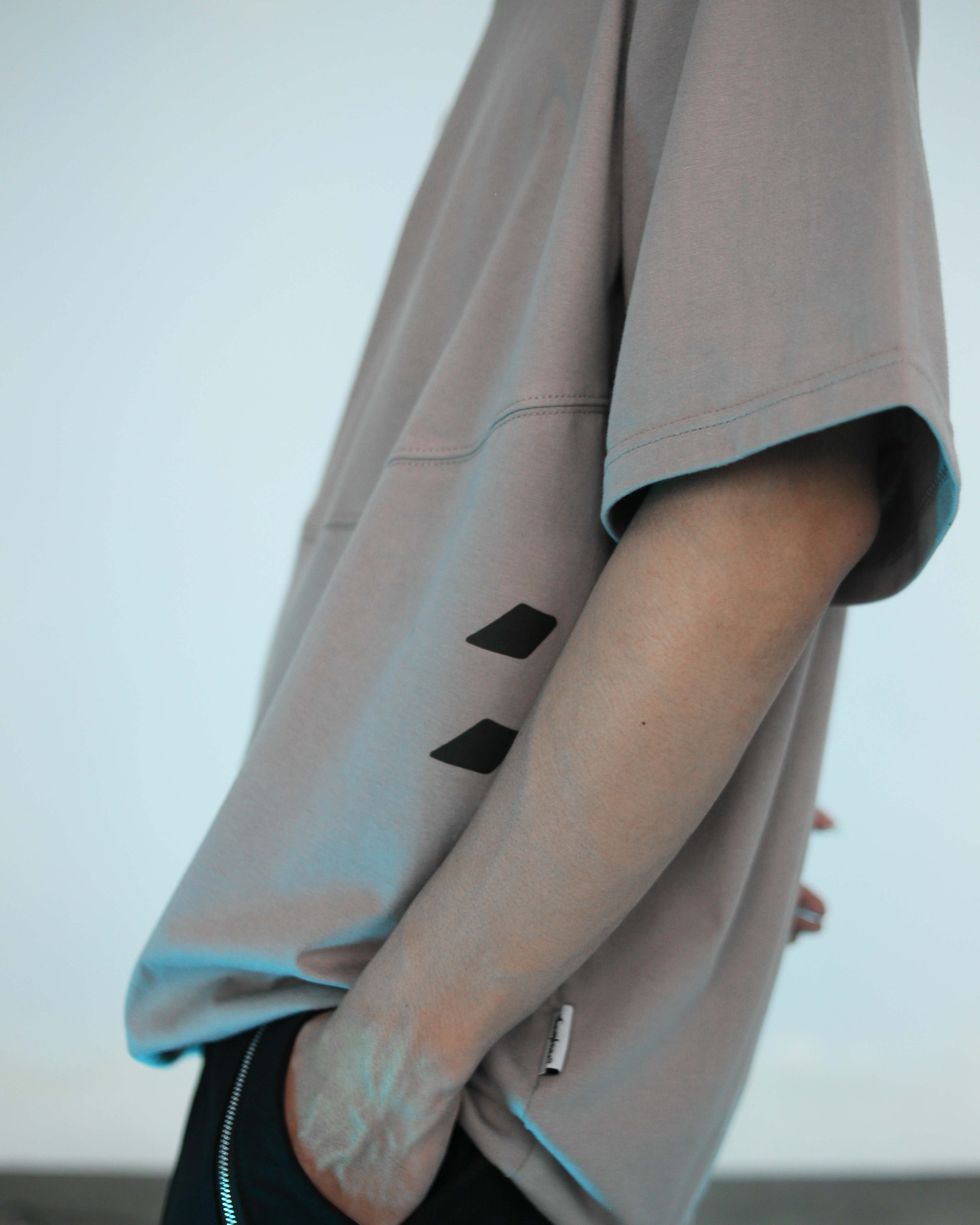Kaiju - Oversize T-Shirt