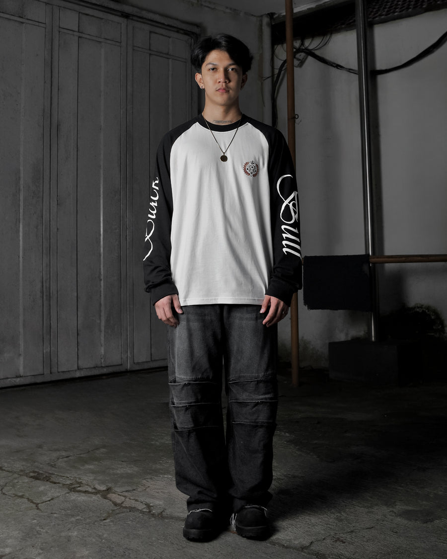 Black Bull - Longsleeve T-Shirt
