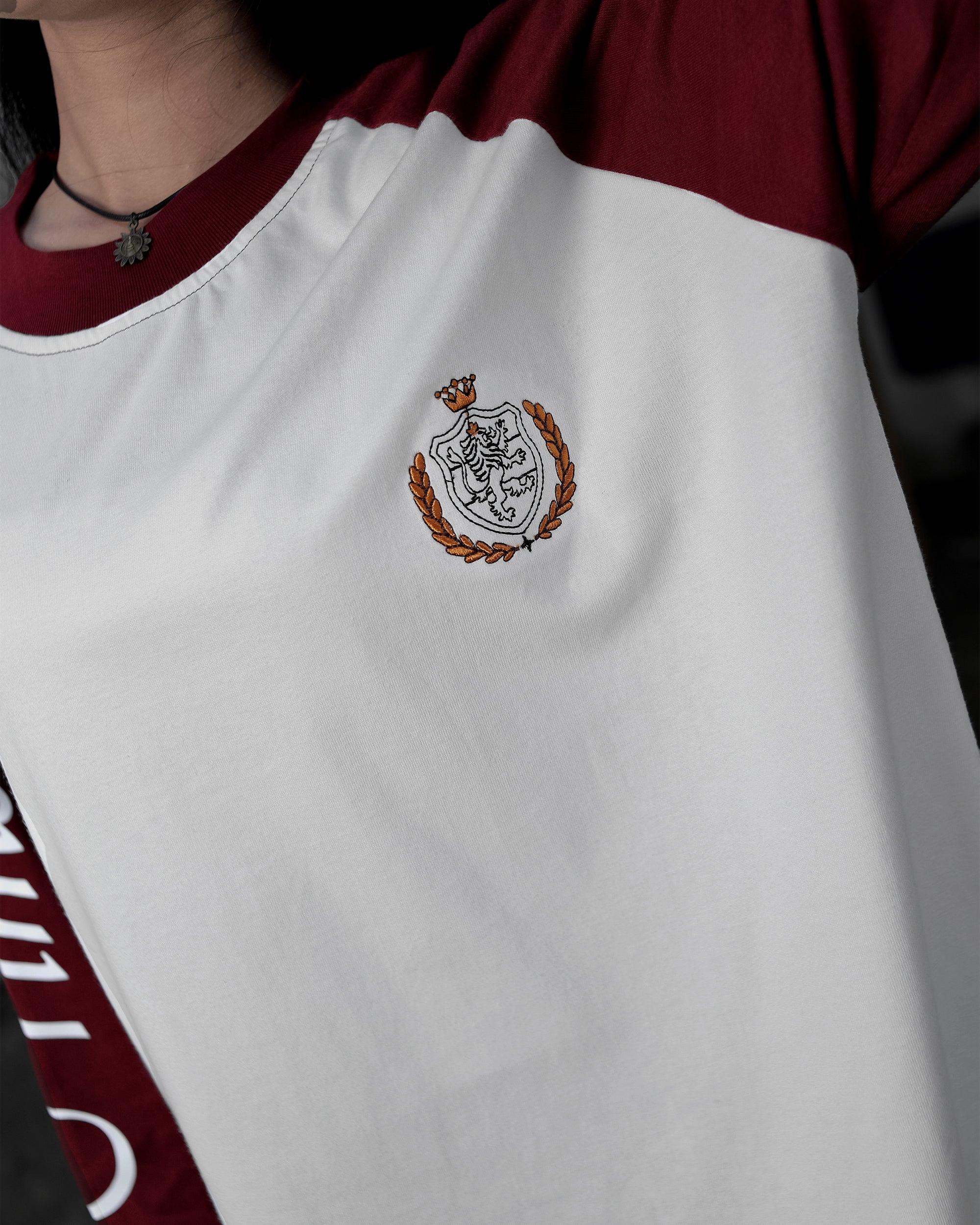 Crimson Lion - Longsleeve T-Shirt