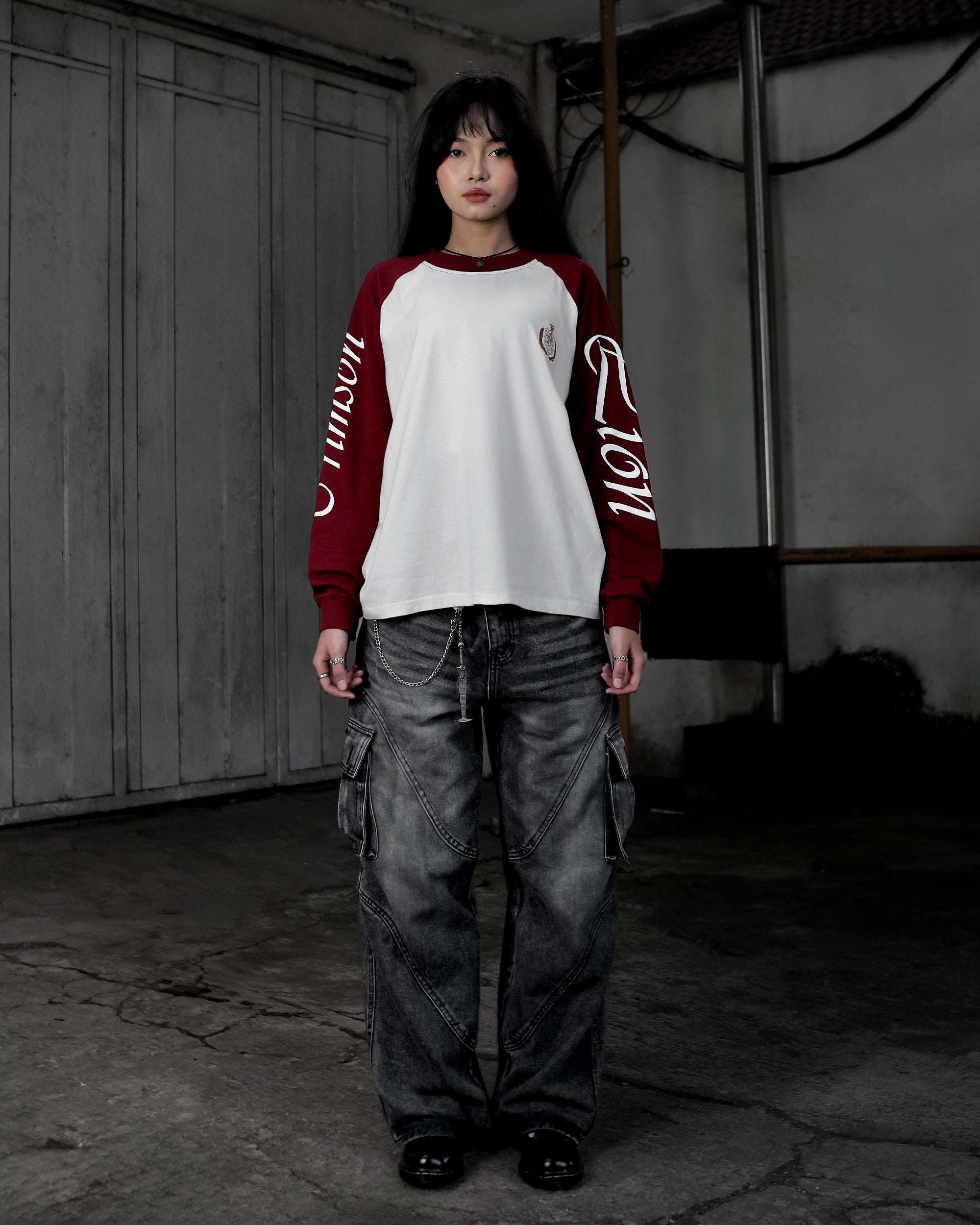 Crimson Lion - Longsleeve T-Shirt